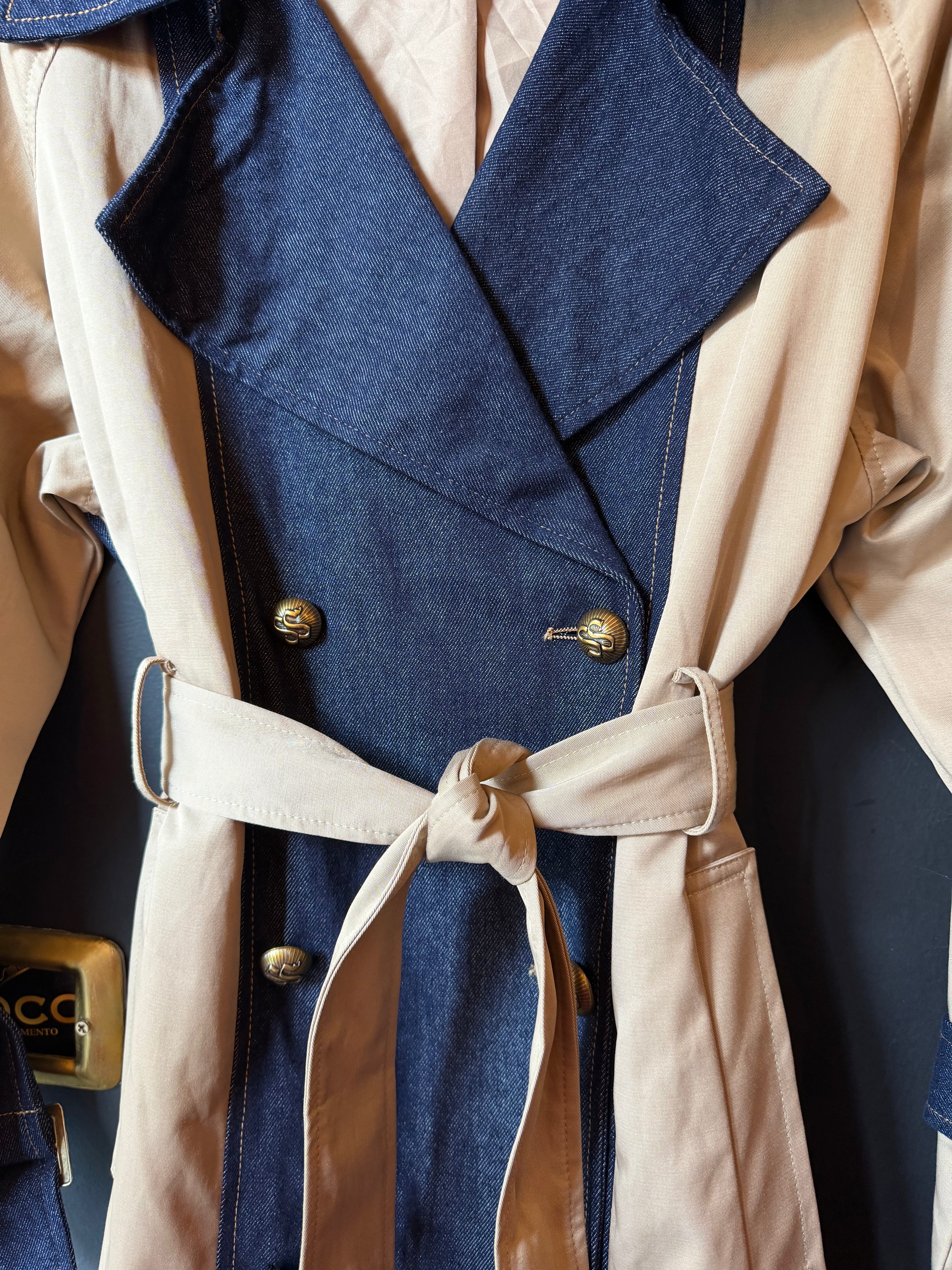 Trench lungo