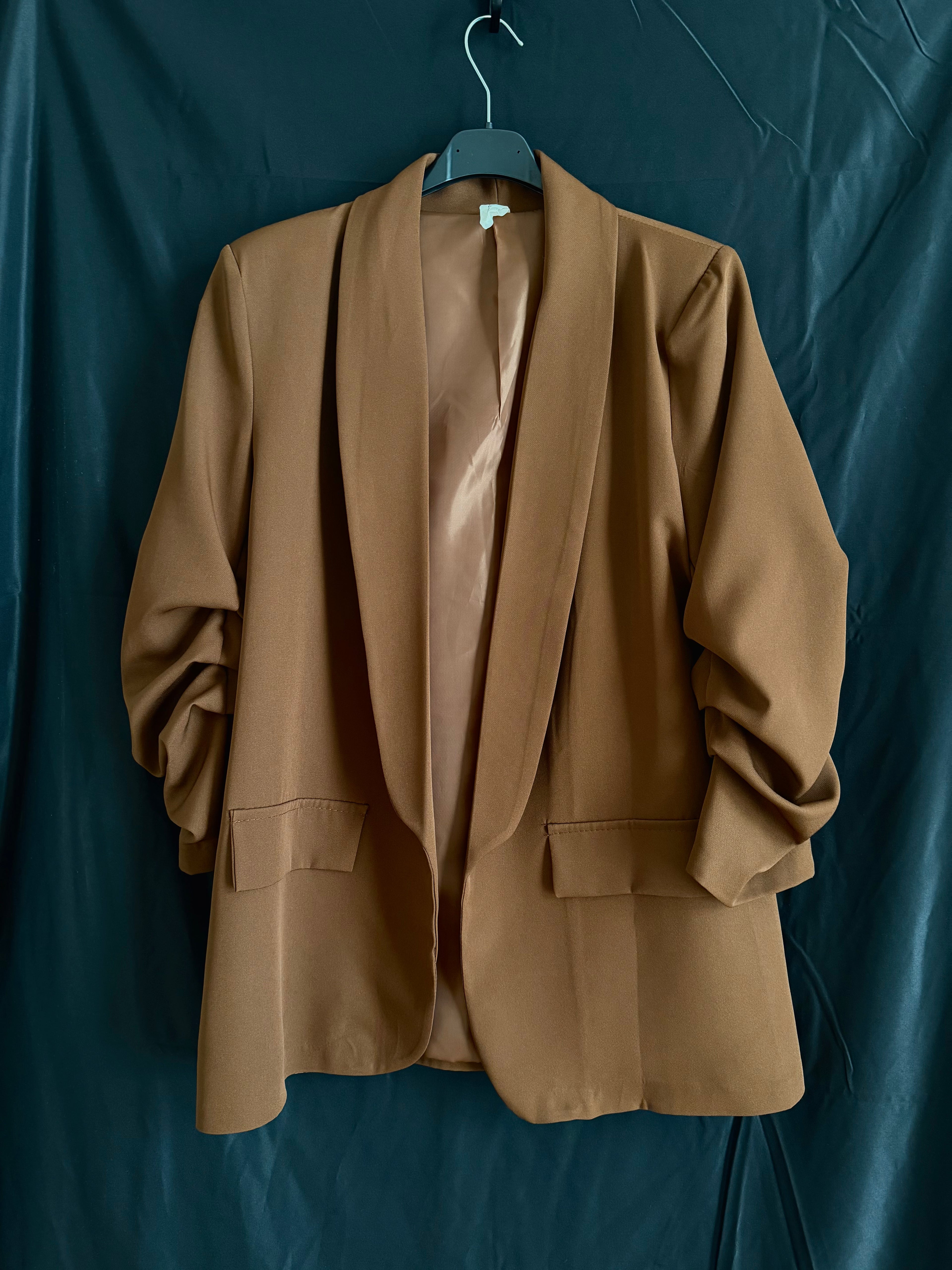 Blazer maniche ricce