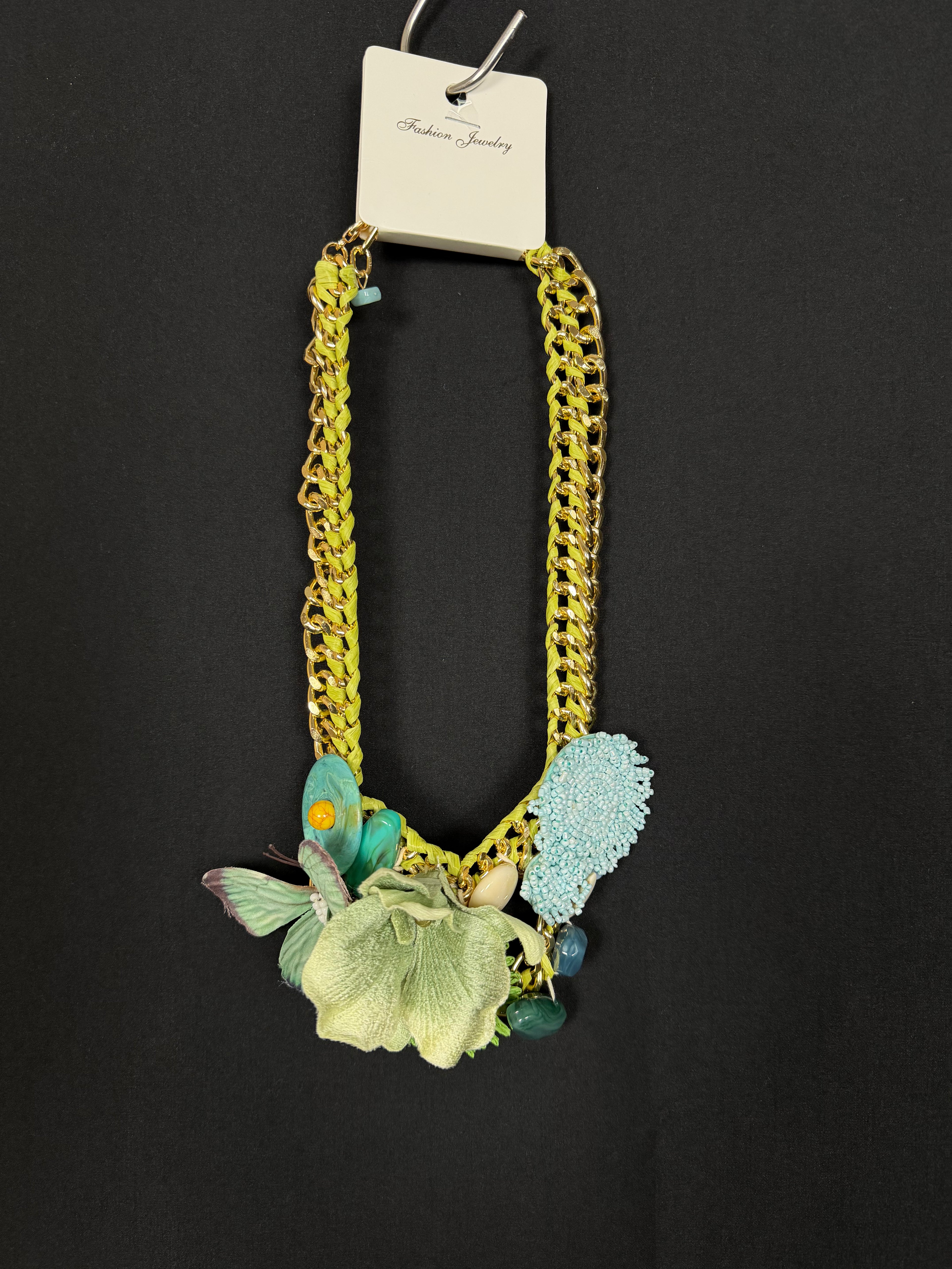 Collana floreale