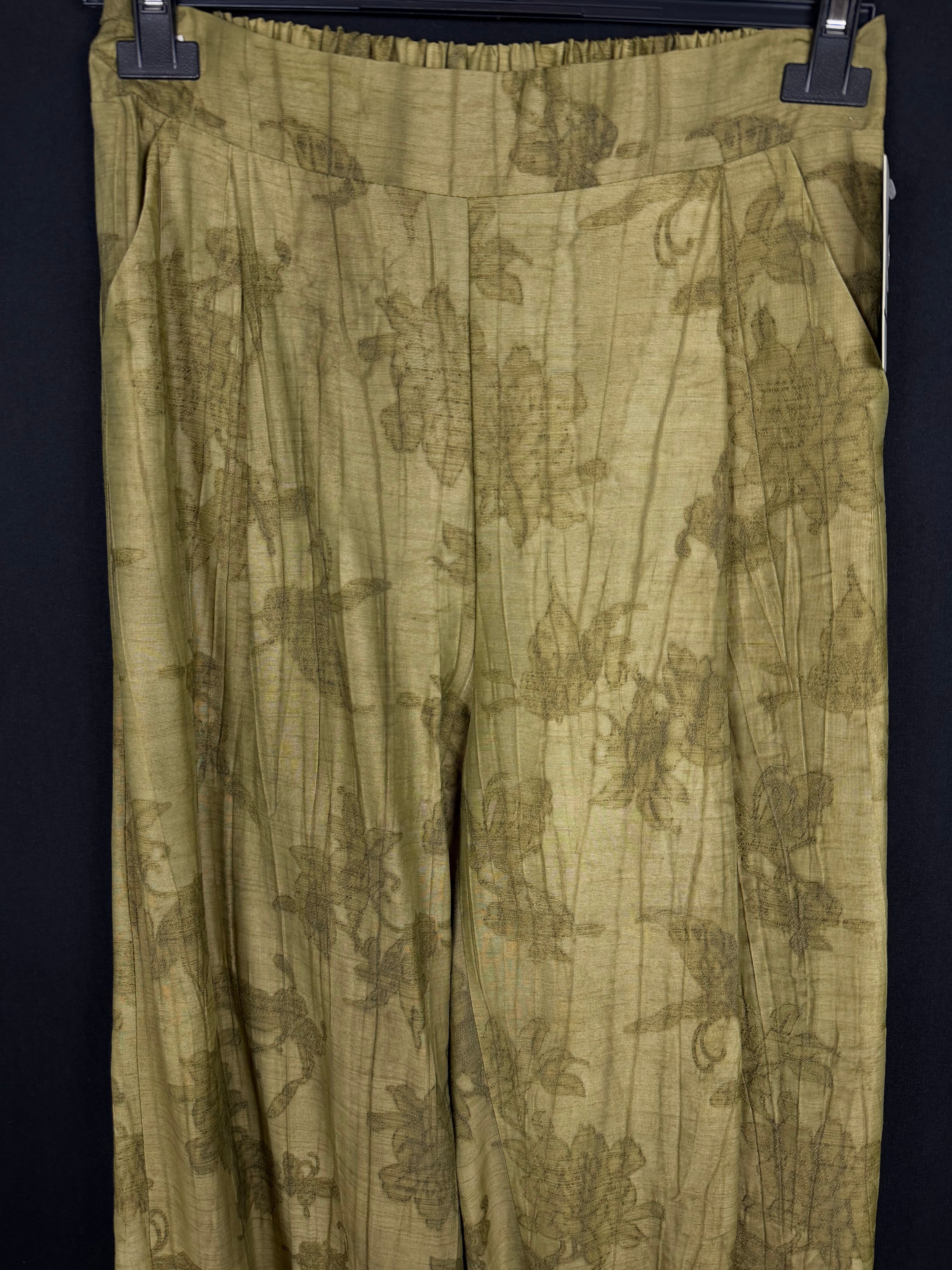Pantalone tono su tono